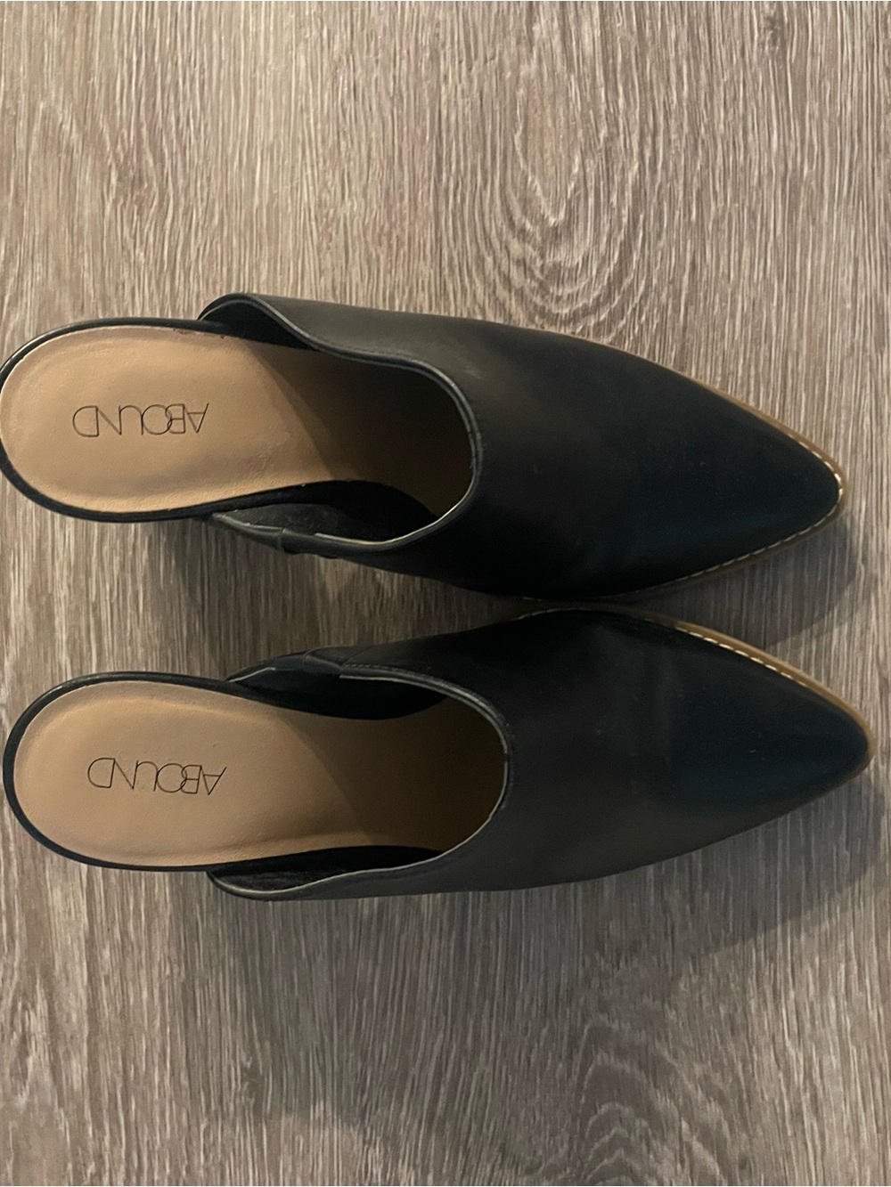 Abound Black Pointed-Toe Slip-On Mules